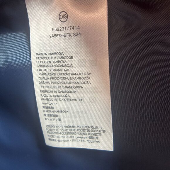 NWT Converse All Star Boys Varsity Backpack Laptop Sleeve ONE SIZE (Navy/Red) - Picture 14 of 15